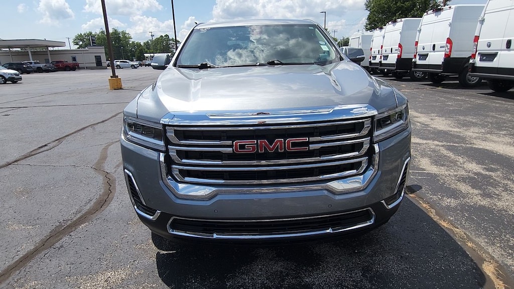 Used 2023 GMC Acadia SLE WAGON