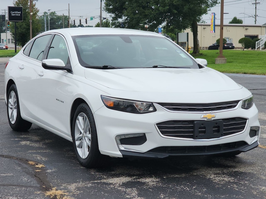Used 2017 Chevrolet Malibu LT SEDAN