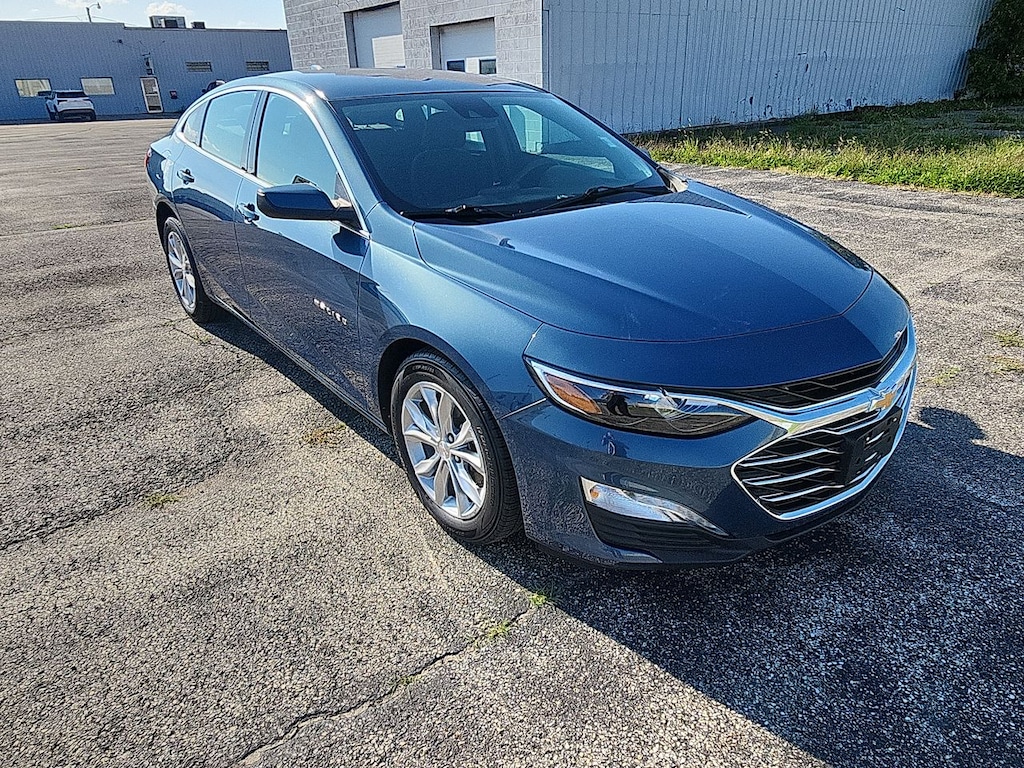 Used 2024 Chevrolet Malibu LT SEDAN
