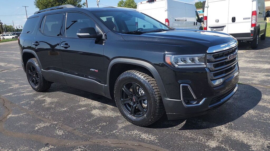 Used 2023 GMC Acadia AT4 WAGON