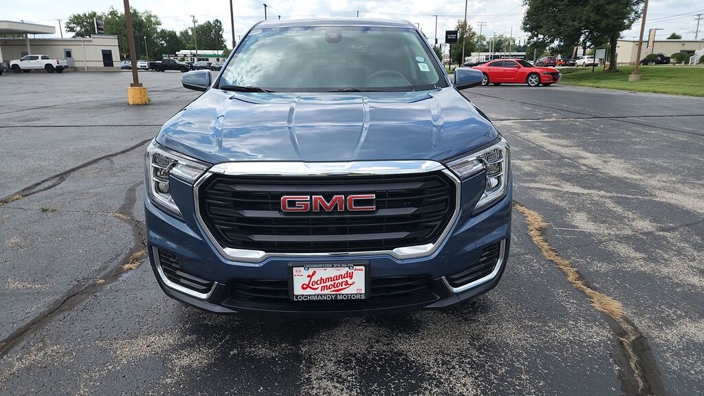 Used 2024 GMC Terrain SLE WAGON
