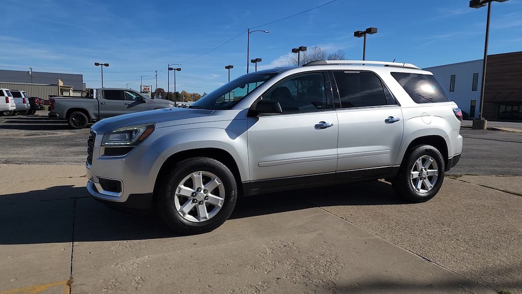 Used 2016 GMC Acadia SLE WAGON
