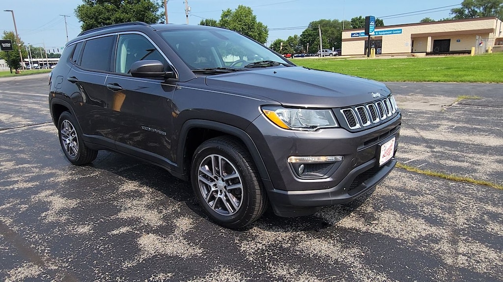 Used 2017 Jeep Compass Latitud WAGON