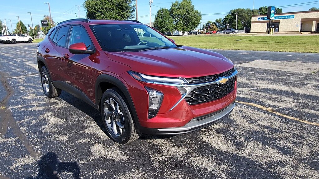 Used 2025 Chevrolet Trax 1LT WAGON