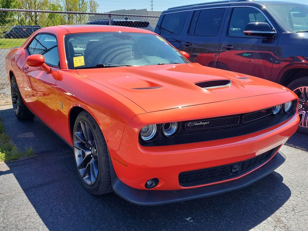 Used 2023 Dodge Challenger R/T COUPE