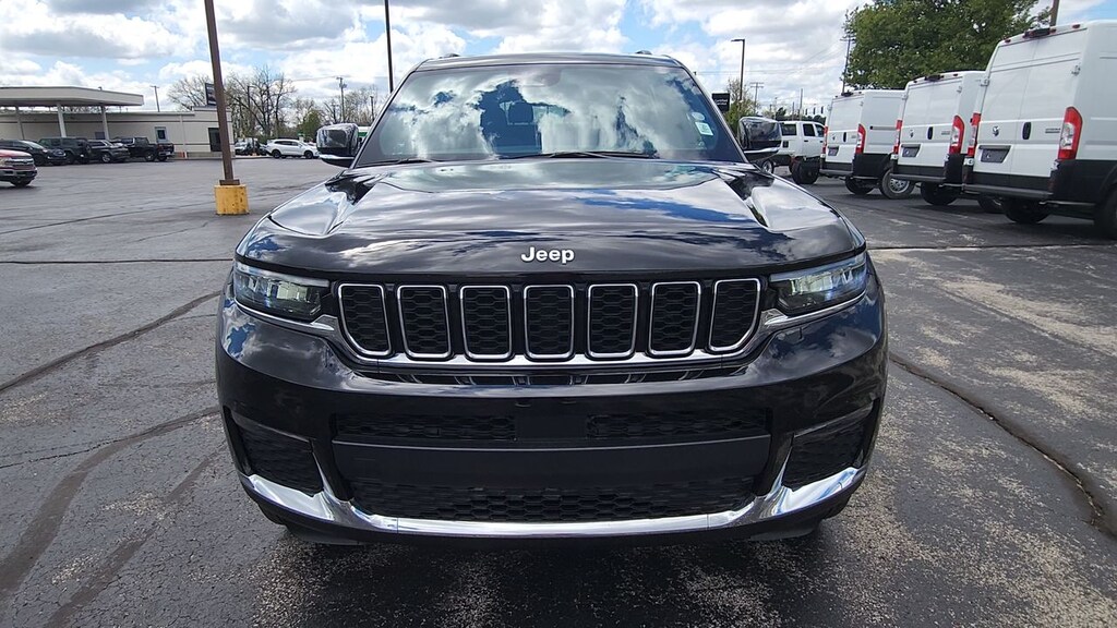 Used 2024 Jeep Grand Cherokee WAGON