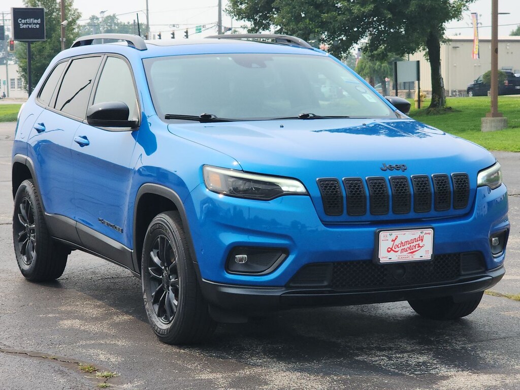 Used 2023 Jeep Cherokee Altitu WAGON