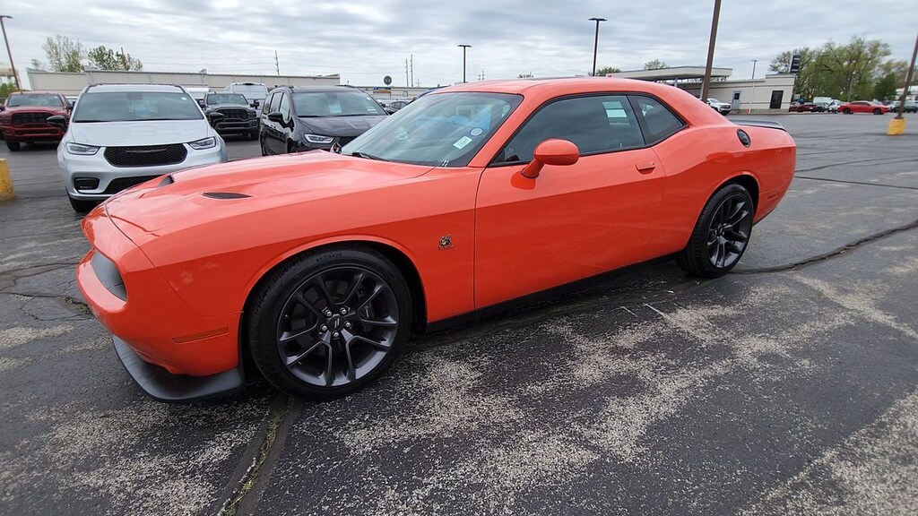 Used 2023 Dodge Challenger R/T COUPE