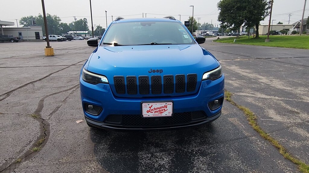 Used 2023 Jeep Cherokee Altitu WAGON