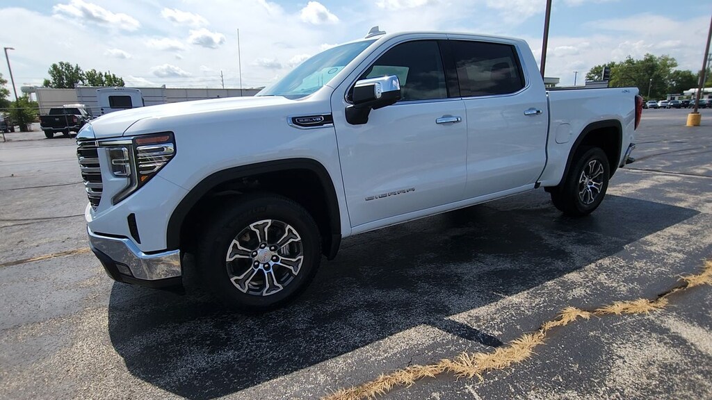 Used 2026 GMC Sierra K1500 SLT CREW PIC