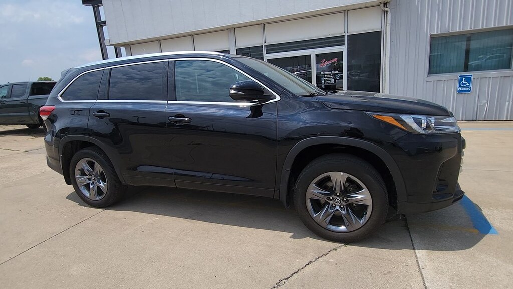 Used 2019 Toyota Highlander Limi WAGON