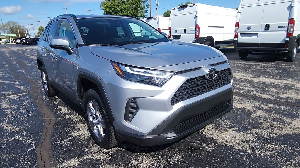 Used 2025 Toyota RAV4 XLE AWD WAGON