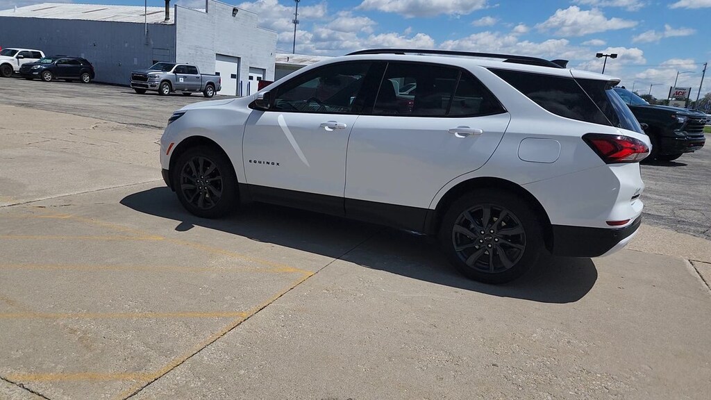 Used 2024 Chevrolet Equinox RS WAGON