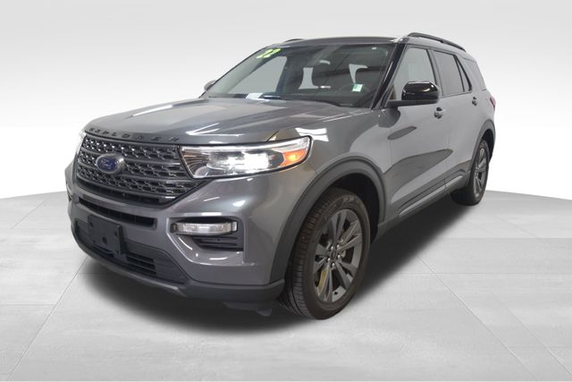 2022 Ford Explorer XLT photo 2