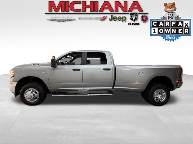 2024 RAM Ram 3500 Pickup Big Horn's photo