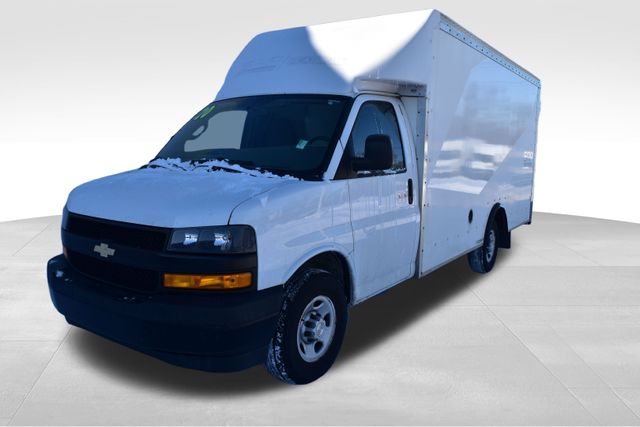 2020 Chevrolet Express Work Van photo 2