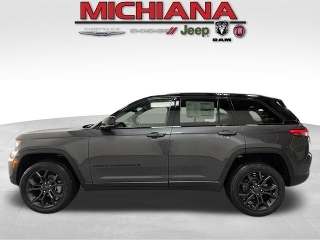 2025 Jeep Grand Cherokee Limited's photo