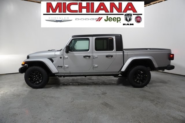 2023 Jeep Gladiator Sport S's photo