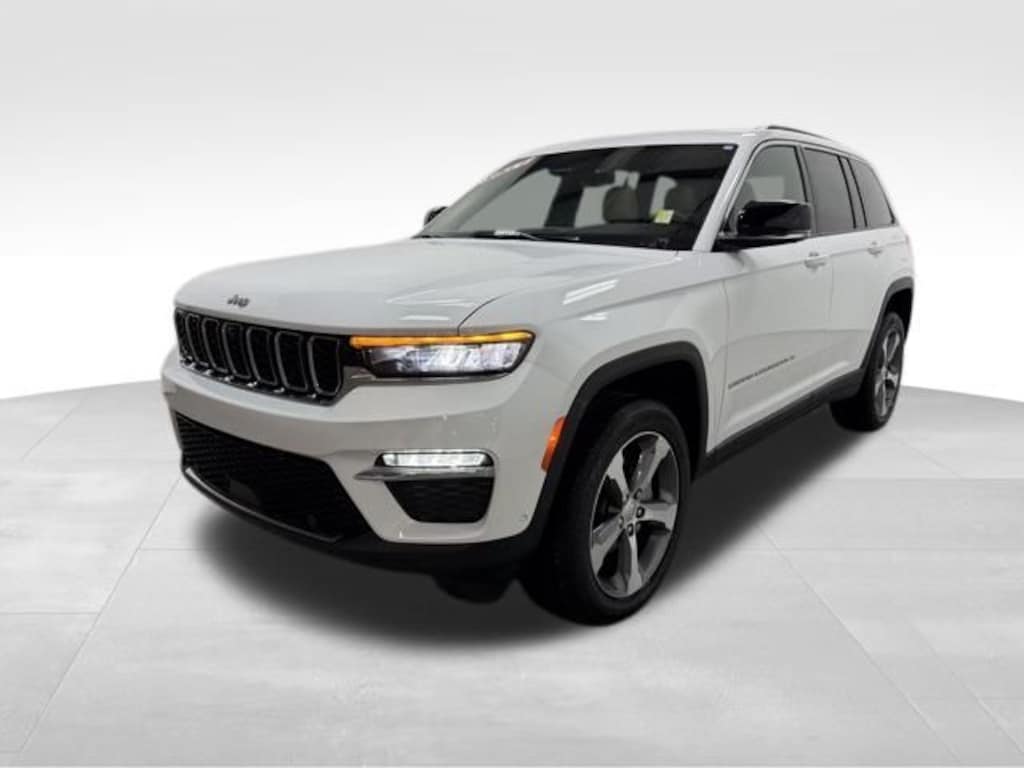 New 2025 Jeep Grand Cherokee Limited Sport Utility