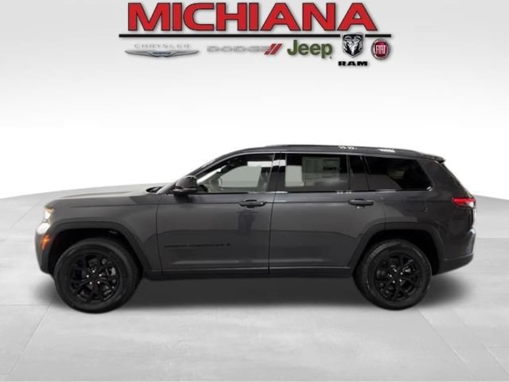 New 2026 Jeep Grand Cherokee L Laredo Sport Utility
