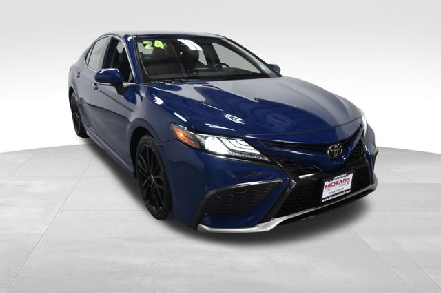2024 Toyota Camry XSE photo 4