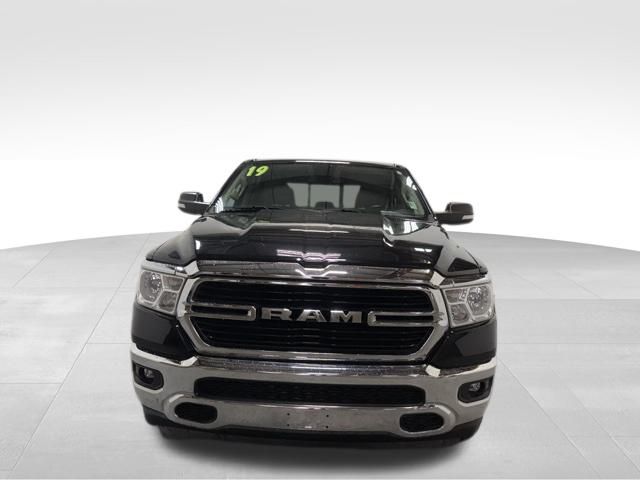 2019 Ram 1500 Big Horn Lone Star photo 3