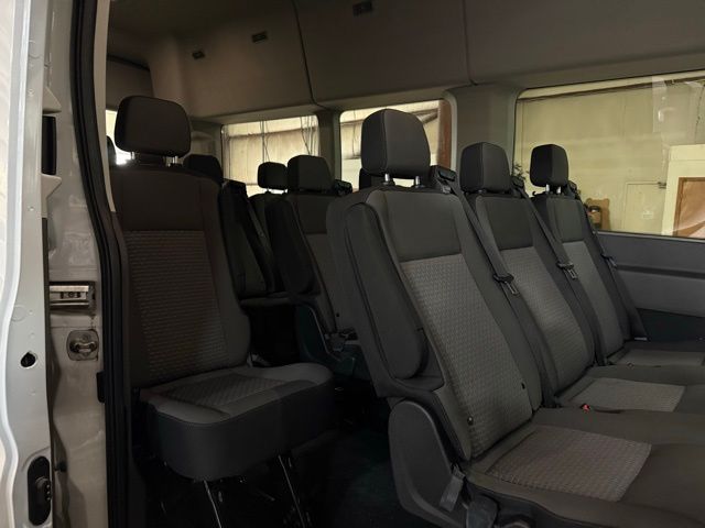 2024 Ford Transit Passenger Van XLT - Photo 13