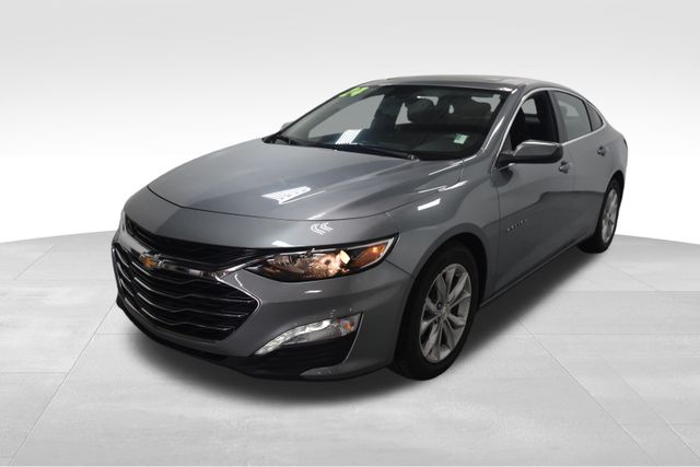 2024 Chevrolet Malibu 1LT photo 2