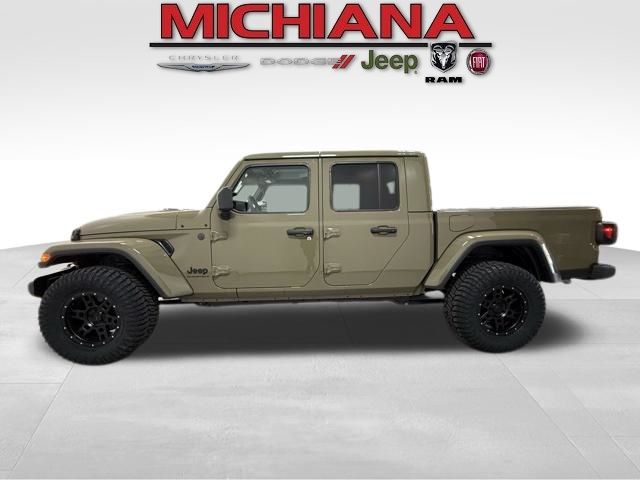 2026 Jeep Gladiator Sport S Auto's photo