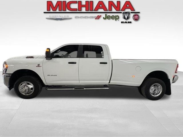 2024 Ram 3500 Truck Crew Cab 