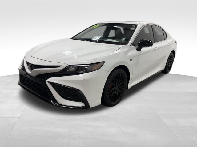2023 Toyota Camry SE photo 2
