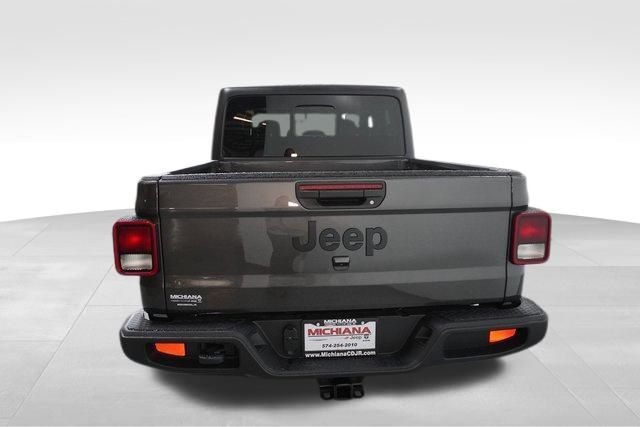 2023 Jeep Gladiator Sport S photo 3