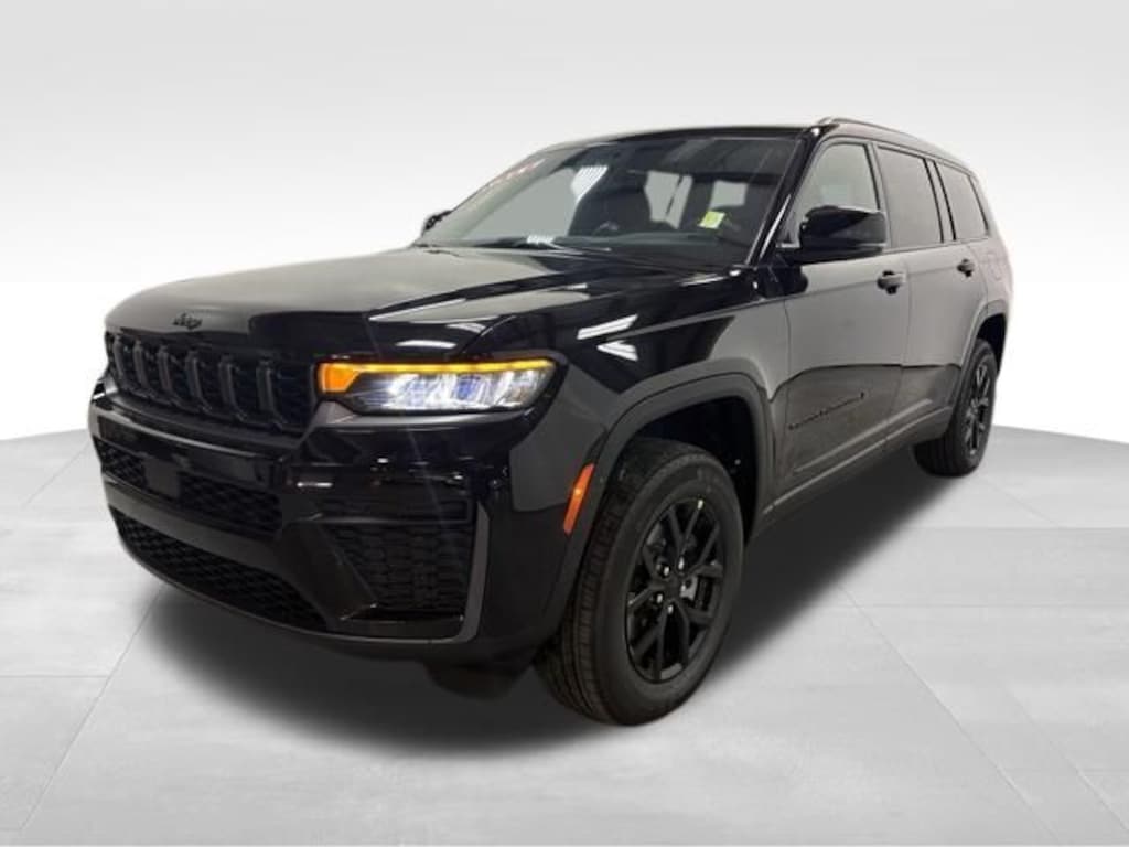 New 2026 Jeep Grand Cherokee L Laredo Sport Utility
