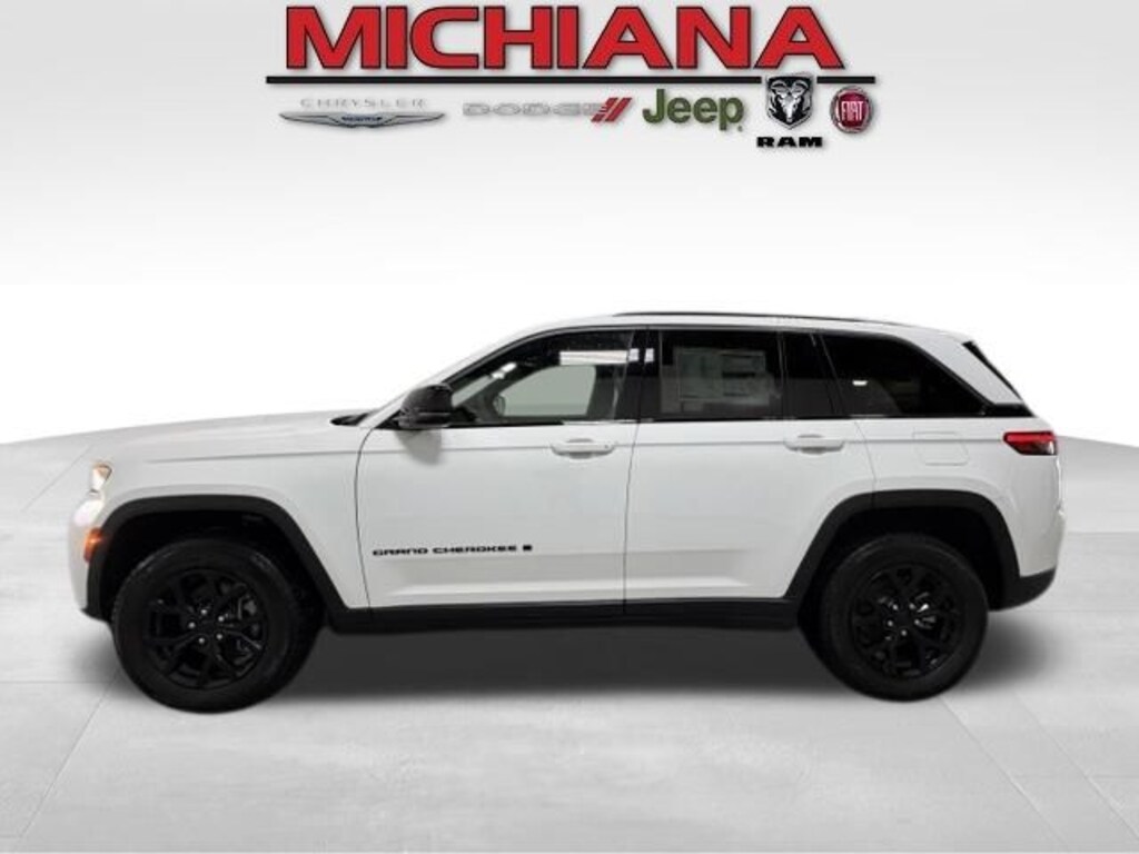 New 2026 Jeep Grand Cherokee Altitude Sport Utility