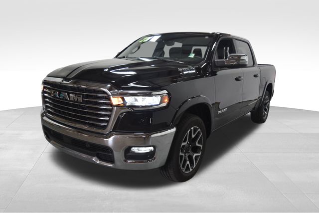 2025 Ram 1500 Laramie photo 2