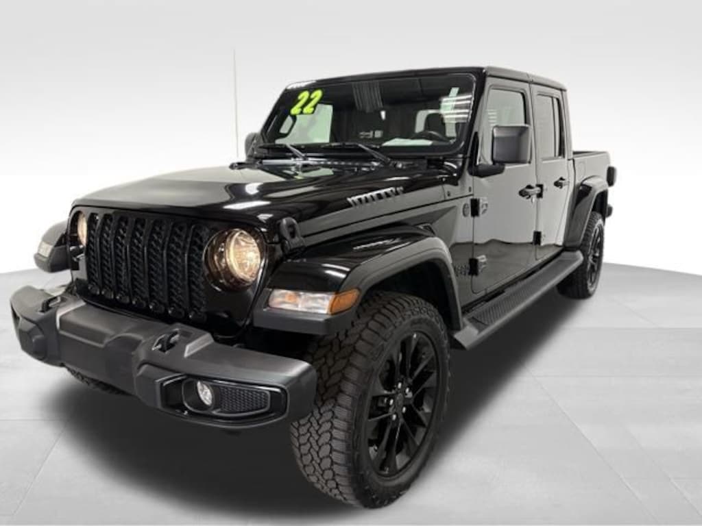 Used 2022 Jeep Gladiator Sport Truck Crew Cab