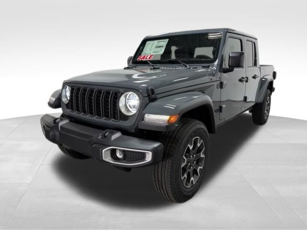 New 2026 Jeep Gladiator Sahara Pickup