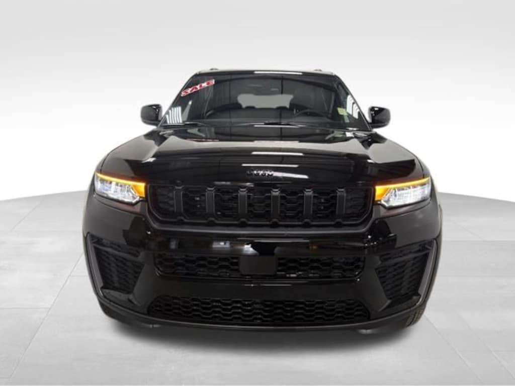 New 2026 Jeep Grand Cherokee L Laredo Sport Utility