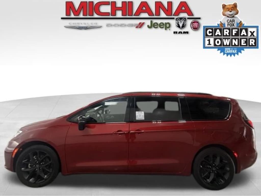 Certified 2025 Chrysler Pacifica Limited Van Passenger Van
