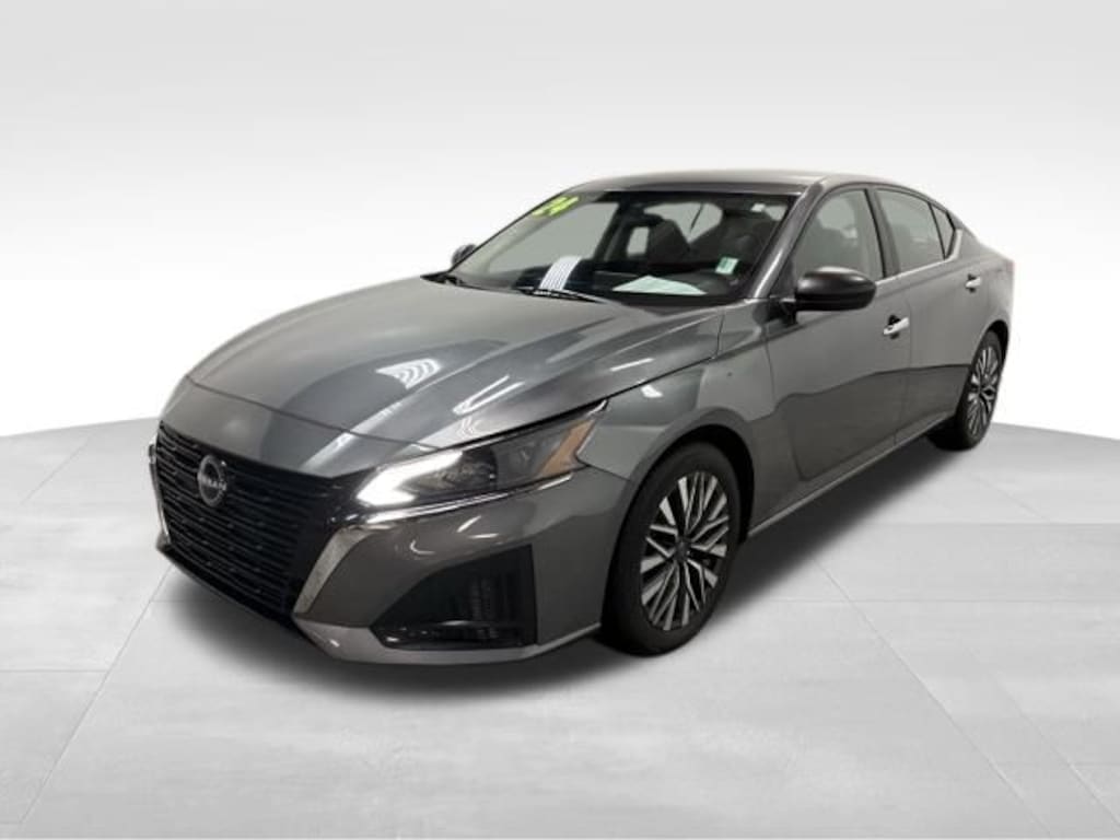 Certified 2024 Nissan Altima 2.5 SV Sedan