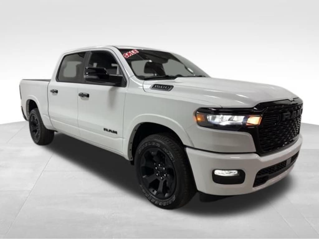 New 2026 Ram 1500 BIG HORN CREW CAB 4X4 5'7 BOX Pickup