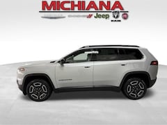 2026 Jeep Cherokee Laredo Sport Utility