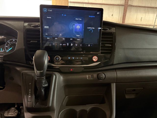 2024 Ford Transit Passenger Van XLT - Photo 10