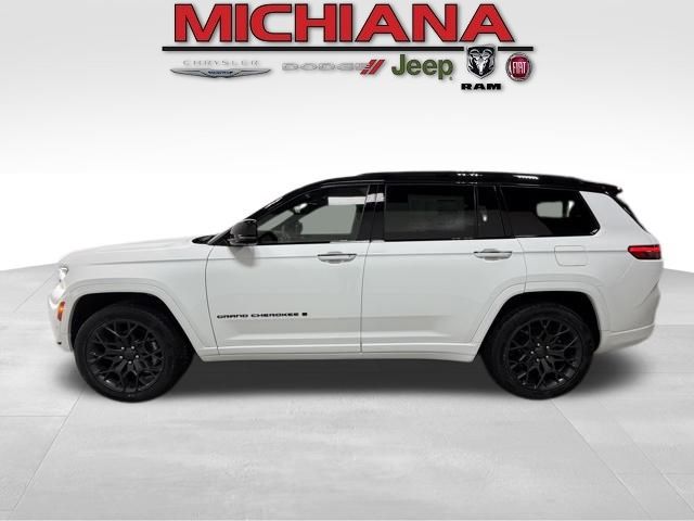2025 Jeep Grand Cherokee L Summit Reserve's photo