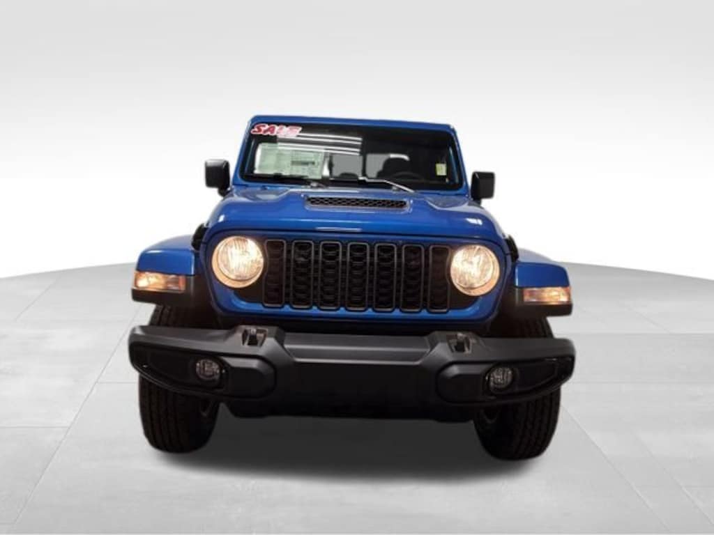 New 2026 Jeep Gladiator SPORT S 4X4 Pickup