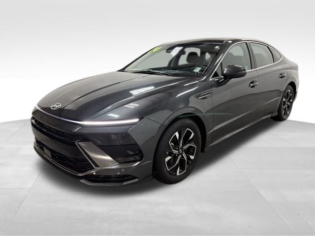 2024 Hyundai Sonata SEL photo 2
