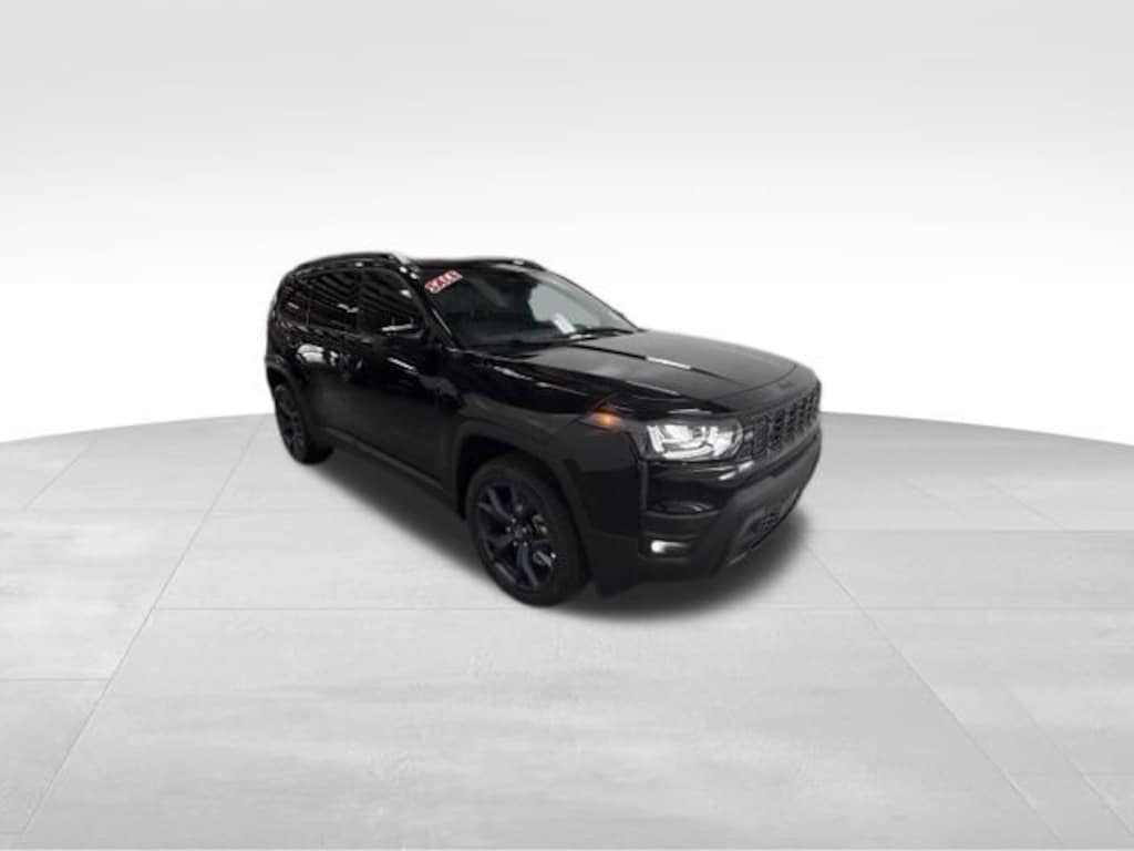 New 2026 Jeep Cherokee Laredo Sport Utility
