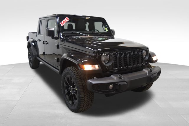 2025 Jeep Gladiator Sport photo 4