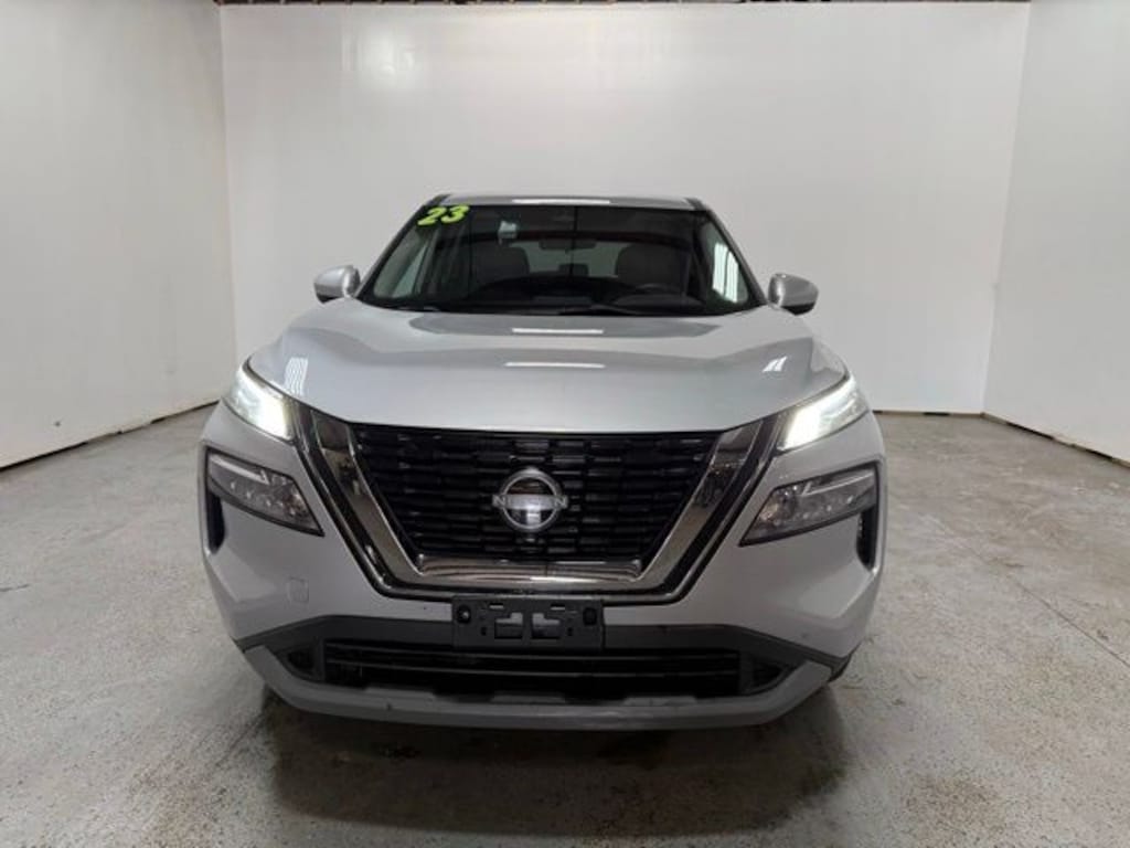 Used 2023 Nissan Rogue SV SUV