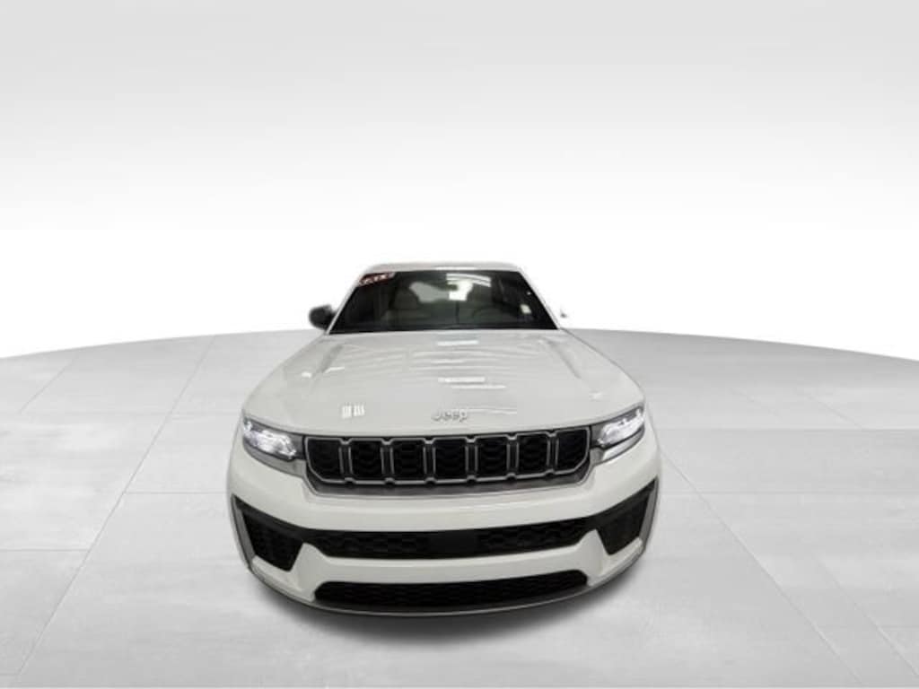 New 2027 Jeep Grand Cherokee Limited Sport Utility